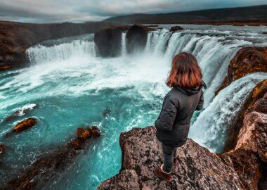 viaggi-natura-islanda-godafoss-blueberry