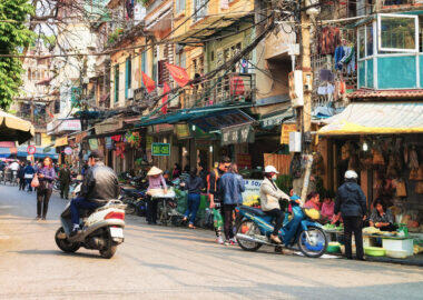 vietnam-hanoi-scooter