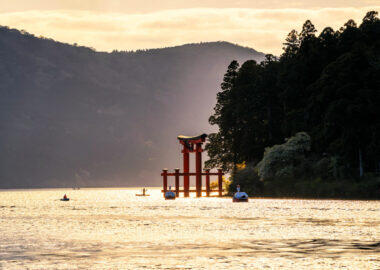 giappone-hakone-lago-tramonto