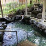 Come comportarsi in un onsen durante un viaggio in Giappone