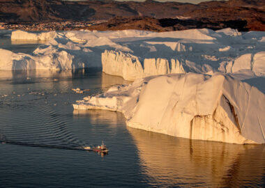 Groenlandia-Ilulissat-Ice-Fjord-04-blueberrytravel