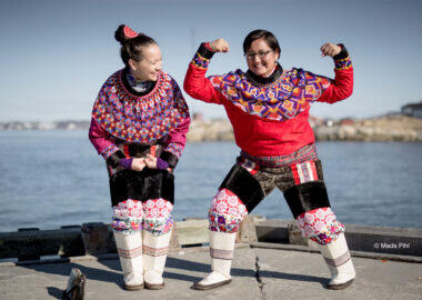 Groenlandia-inuit-costume-tradizionale-blueberrytravel