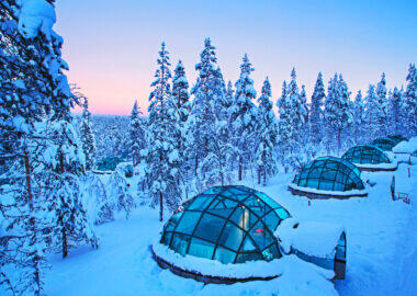 finlandia-lapponia-kakslauttanen-igloo-01-blueberrytravel