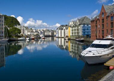 norvegia-alesund-01-blueberrytravel