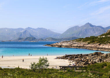 norvegia-lofoten-rorvika-strand-blueberrytravel