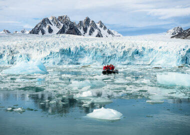 svalbard-escursione-gommone-02-blueberrytravel