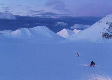 svalbard-safari-motoslitta-01-blueberrytravel