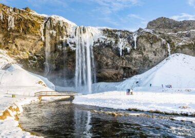 islanda-skogafoss-02-blueberrytravel