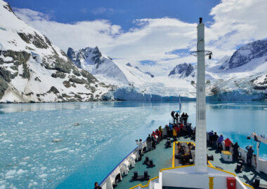 Georgia-del-sud-navigazione-ms-plancius-panorama-nave-01-blueberrytravel