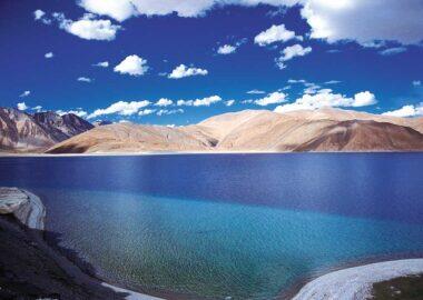 India-Pangong-lake-blueberrytravel