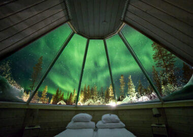 finlandia-lapponia-northern-lights-village-aurora-cabin-01-blueberrytravel