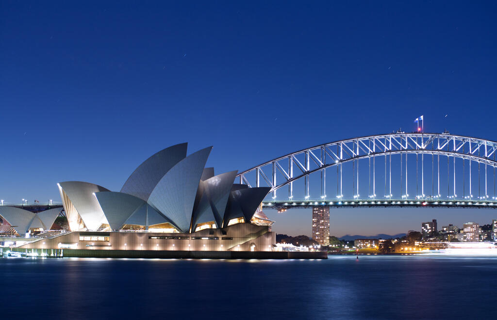 Sydney opera House Blueberry