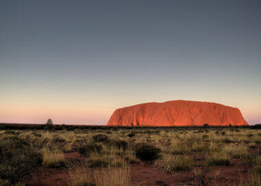 Australia_Uluru1_box_blueberrytravel