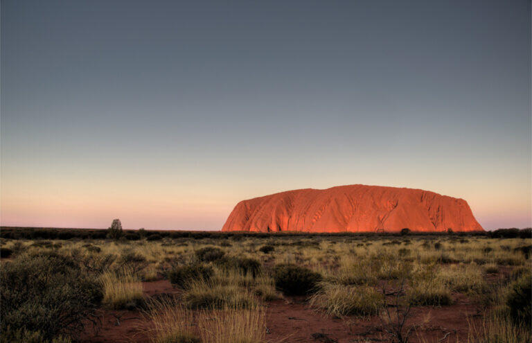 Guidare nel Red Centre: da Alice Springs ad Ayers Rock, passando per il Kings Canyon