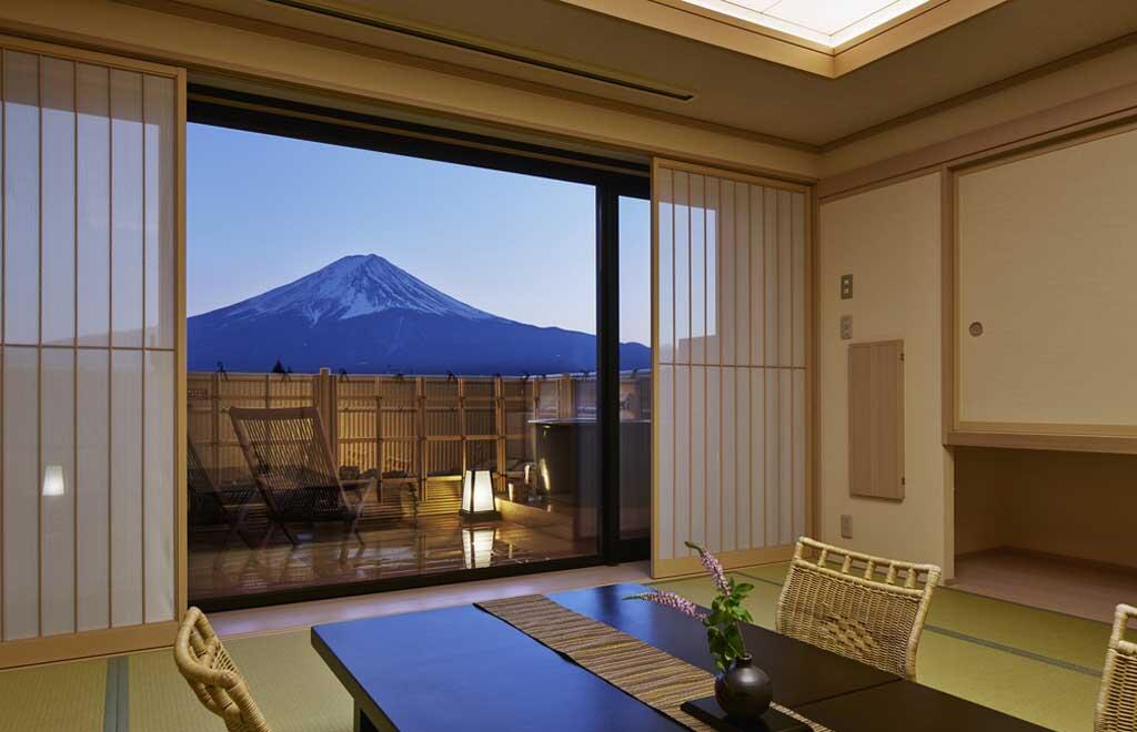 Viaggio in Giappone ryokan con vista sul monte Fuji