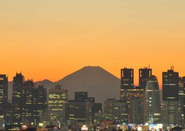 Giappone, vista di Tokyo con il monte Fuji sullo sfondo