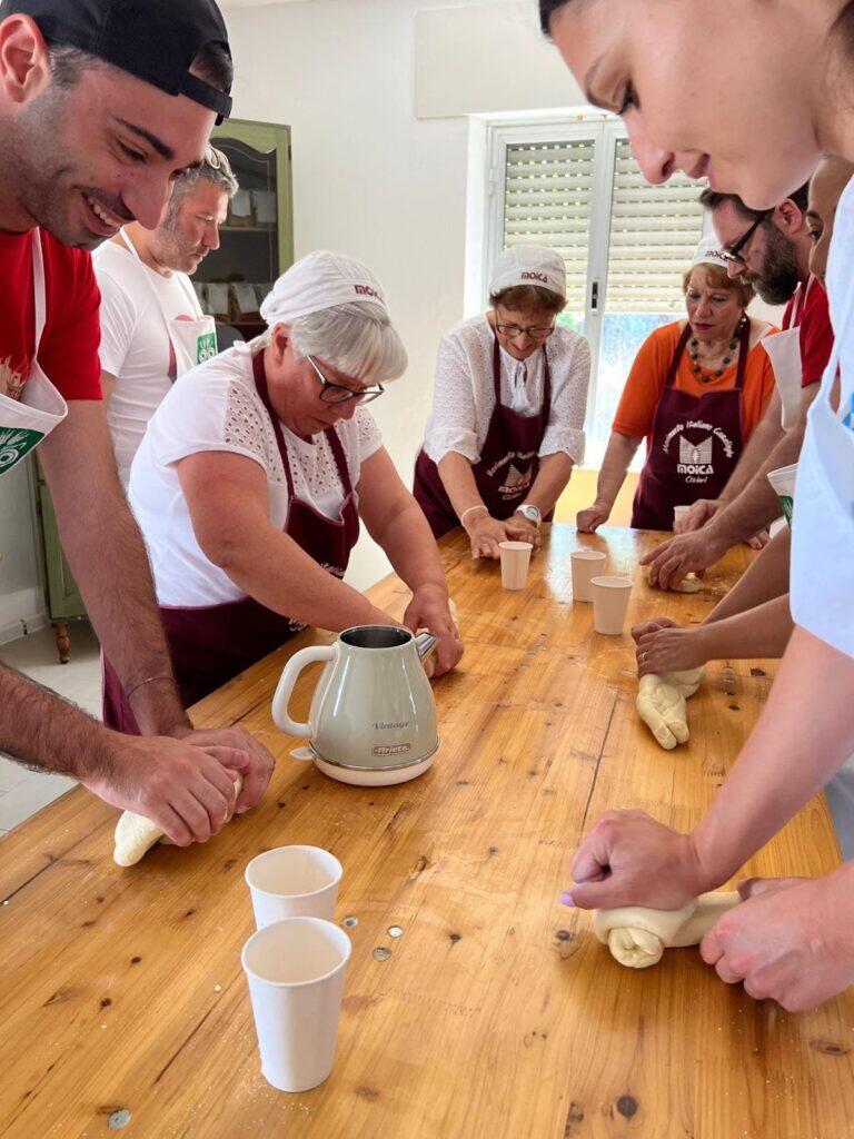 Team Building Blueberry Travel: a lezione di gnocchetti sardi