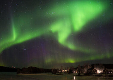 Aurora-boreale-lapponia-02-grano-beckasin-blueberry-travel