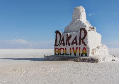 Salar-de-Uyuni-Monumento-Rally-Dakar