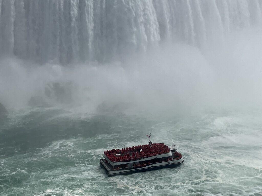 Cascate del Niagara Canada battello Hornblower