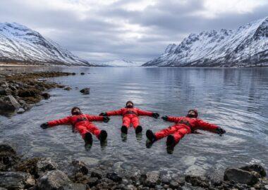 viaggio-norvegia-blueberry-travel-lyngenfjord-arctic-floating-1