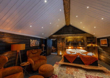 Lapland-Guesthouse-Autumn