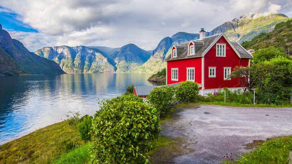 norvegia-fiordi-01-blueberrytravel